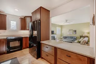 6220 Sandpiper Ct, Edina, MN 55436 - Photo 10