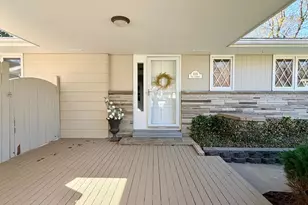 809 W Lake Ave, Worthington, MN 56187 - Photo 6