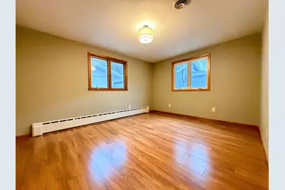 809 W Lake Avenue, Worthington, MN 56187 - Photo 30