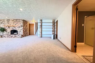 809 W Lake Ave, Worthington, MN 56187 - Photo 36