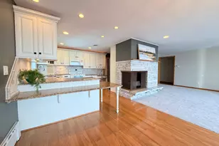 809 W Lake Ave, Worthington, MN 56187 - Photo 10