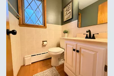 809 W Lake Avenue, Worthington, MN 56187 - Photo 24