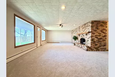 809 W Lake Avenue, Worthington, MN 56187 - Photo 34