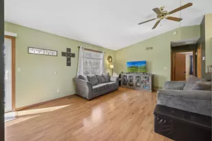 23015 21st Ave, Saint Augusta, MN 56301 - Photo 6