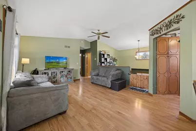 23015 21st Avenue, Saint Augusta, MN 56301 - Photo 4