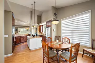 10013 Waterfront Dr, Woodbury, MN 55129 - Photo 14