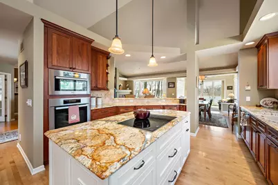 10013 Waterfront Drive, Woodbury, MN 55129 - Photo 12