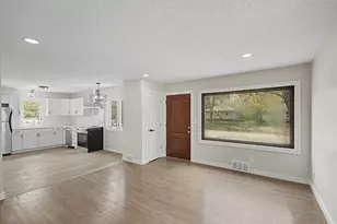 5544 Dupont Ave N, Brooklyn Center, MN 55430 - Photo 6