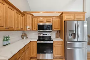 801 Maplewood Ave, Litchfield, MN 55355 - Photo 16