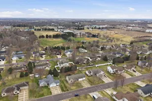 801 Maplewood Ave, Litchfield, MN 55355 - Photo 36