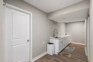 1429 Clover Preserve Ln, Chaska, MN 55318 - Photo 30