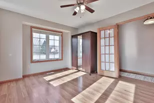 897 Evergreen Ct, Vadnais Heights, MN 55127 - Photo 34