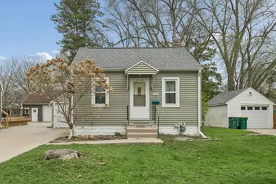 1244 10th Avenue SE, Rochester, MN 55904 - Photo 1