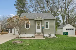 1244 10th Ave SE, Rochester, MN 55904 - Photo 1