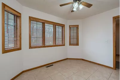 100 Crystal Lane, Mankato, MN 56001 - Photo 6