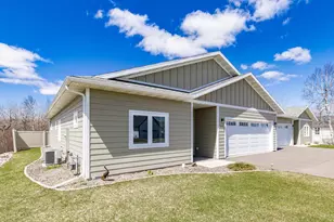 219 Coffee Creek Blvd, Duluth, MN 55811 - Photo 2
