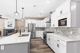 219 Coffee Creek Blvd, Duluth, MN 55811 - Photo 8