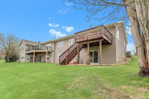 1735 Carleton Dr, Hastings, MN 55033 - Photo 2