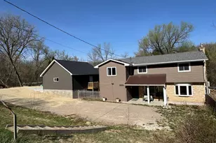 664 Spring Creek Rd S, Red Wing, MN 55066 - Photo 4
