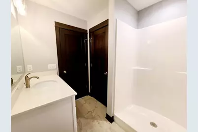 1066 Cullen Street, Saint Peter, MN 56082 - Photo 16