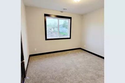 1066 Cullen Street, Saint Peter, MN 56082 - Photo 12