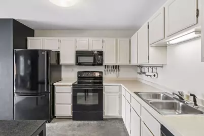 66 9th Street E #2113, Saint Paul, MN 55101 - Photo 6