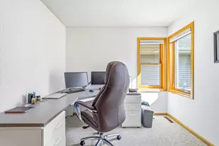 4564 Cliff Ridge Ct, Eagan, MN 55123 - Photo 26