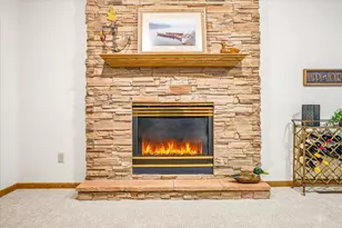 4564 Cliff Ridge Ct, Eagan, MN 55123 - Photo 36