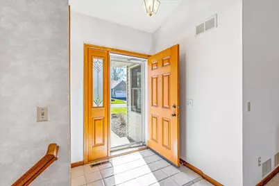 4564 Cliff Ridge Court, Eagan, MN 55123 - Photo 6