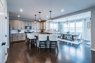 18468 70th Ave N, Maple Grove, MN 55311 - Photo 4