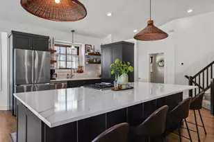 5683 Dufferin Dr, Savage, MN 55378 - Photo 8