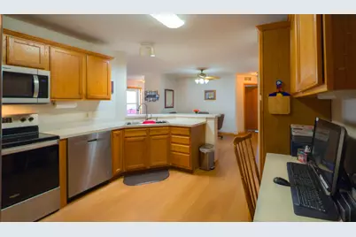 1906 Oak Tree Lane #B, Austin, MN 55912 - Photo 24