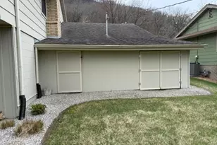 1716 Edgewood Rd, Winona, MN 55987 - Photo 26