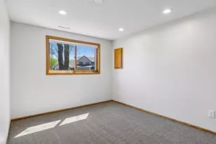 14655 Sherwood Pl, Burnsville, MN 55306 - Photo 26