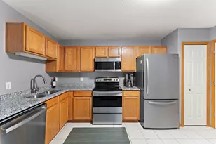 9473 Jewel Ln N, Maple Grove, MN 55311 - Photo 10