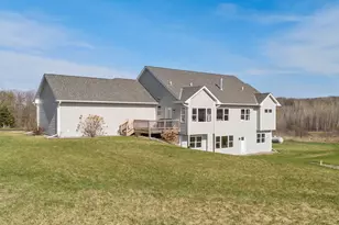 4 170th St, River Falls, WI 54022 - Photo 34