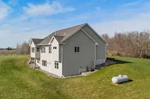 4 170th St, River Falls, WI 54022 - Photo 32