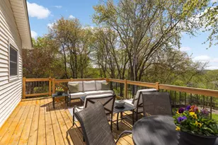 6440 Duck Lake Rd, Eden Prairie, MN 55346 - Photo 8