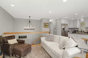 6440 Duck Lake Rd, Eden Prairie, MN 55346 - Photo 10