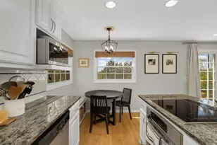 6440 Duck Lake Rd, Eden Prairie, MN 55346 - Photo 16
