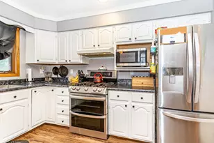 13520 W Lake Sallie Dr, Detroit Lakes, MN 56501 - Photo 16