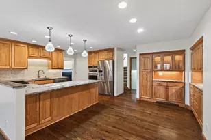 8057 Garfield St NE, Spring Lake Park, MN 55432 - Photo 8