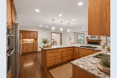 8057 Garfield Street NE, Spring Lake Park, MN 55432 - Photo 12