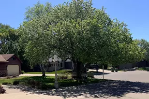 8057 Garfield St NE, Spring Lake Park, MN 55432 - Photo 38