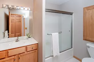 7565 Ojibway Park Ct, Woodbury, MN 55125 - Photo 24