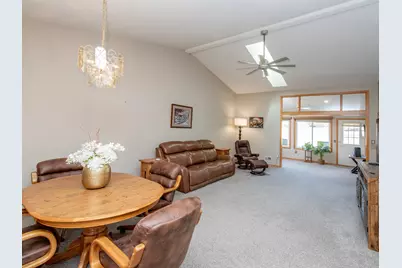 7565 Ojibway Park Court, Woodbury, MN 55125 - Photo 16