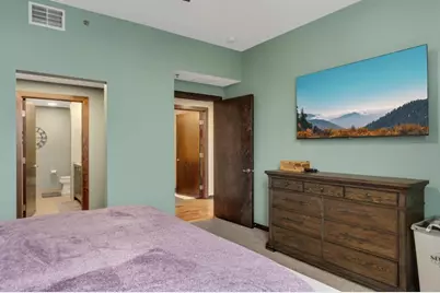 1240 S 2nd Street #701, Minneapolis, MN 55415 - Photo 16