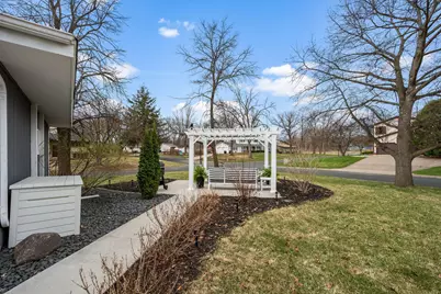 1900 Maryland Avenue N, Golden Valley, MN 55427 - Photo 26