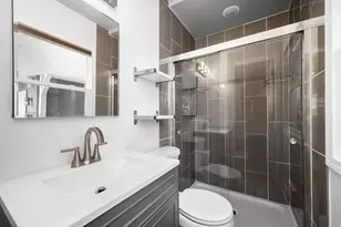 1900 Maryland Ave N, Golden Valley, MN 55427 - Photo 16