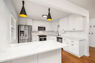 1900 Maryland Ave N, Golden Valley, MN 55427 - Photo 6